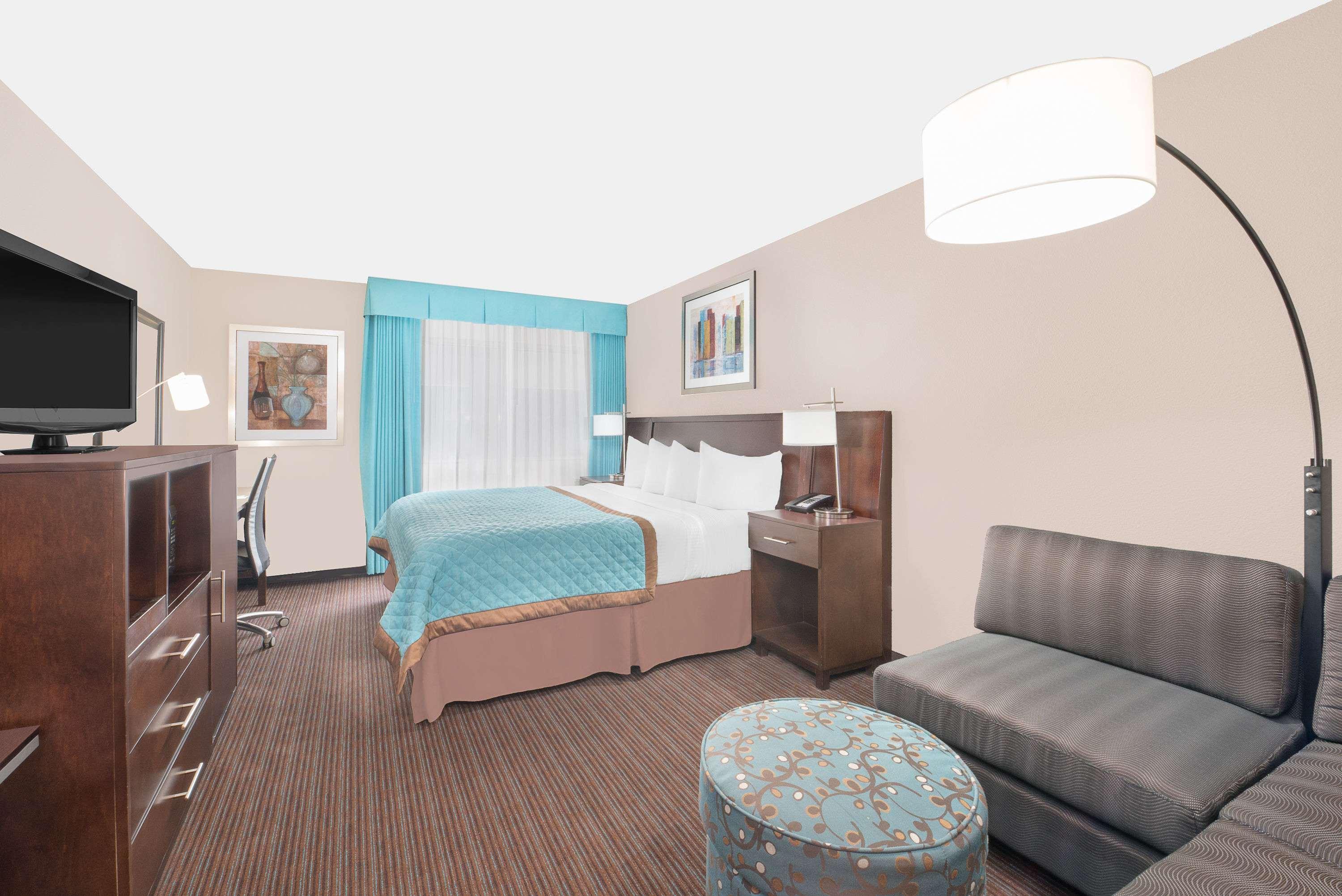 Wyndham Garden Midland Hotel Ngoại thất bức ảnh